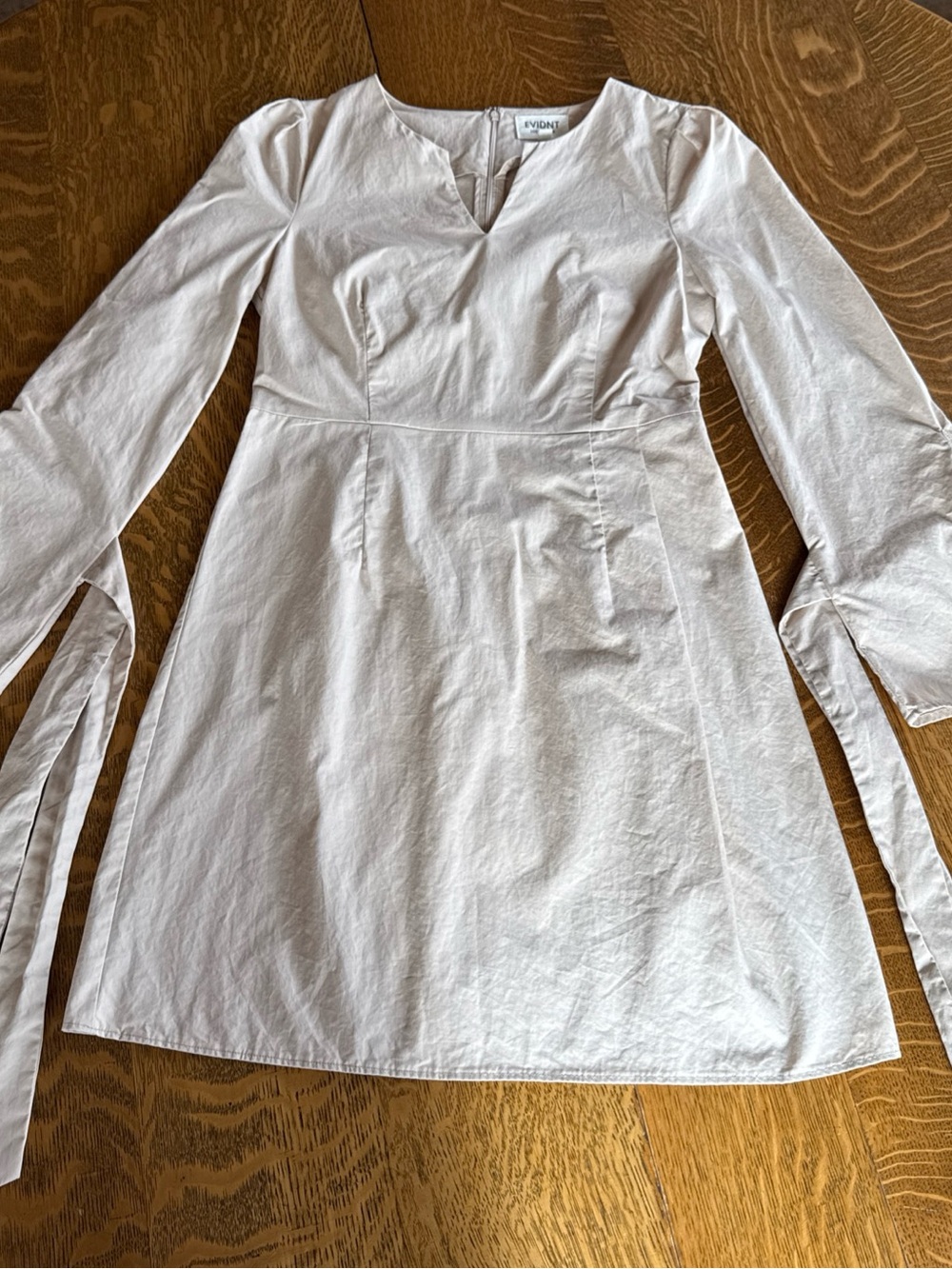 EVIDNT White Mini Dress with Tie-Sleeve Detail